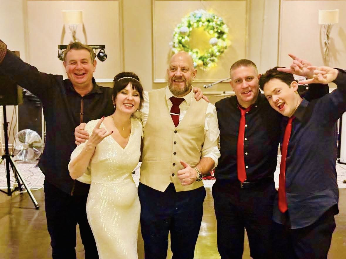 Real Weddings: Jo & Ian at The Clifton Arms Hotel