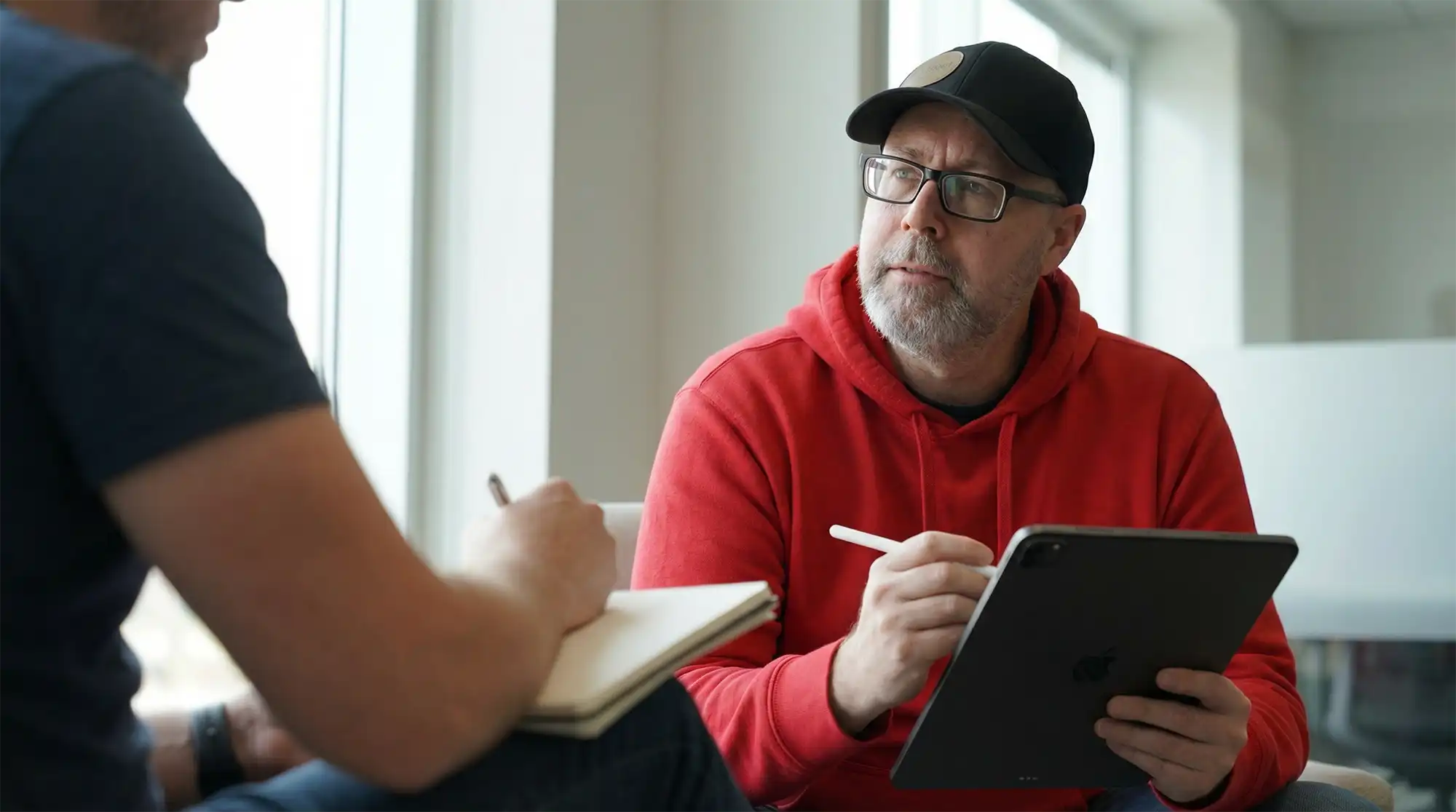 Janne suunnittelemassa