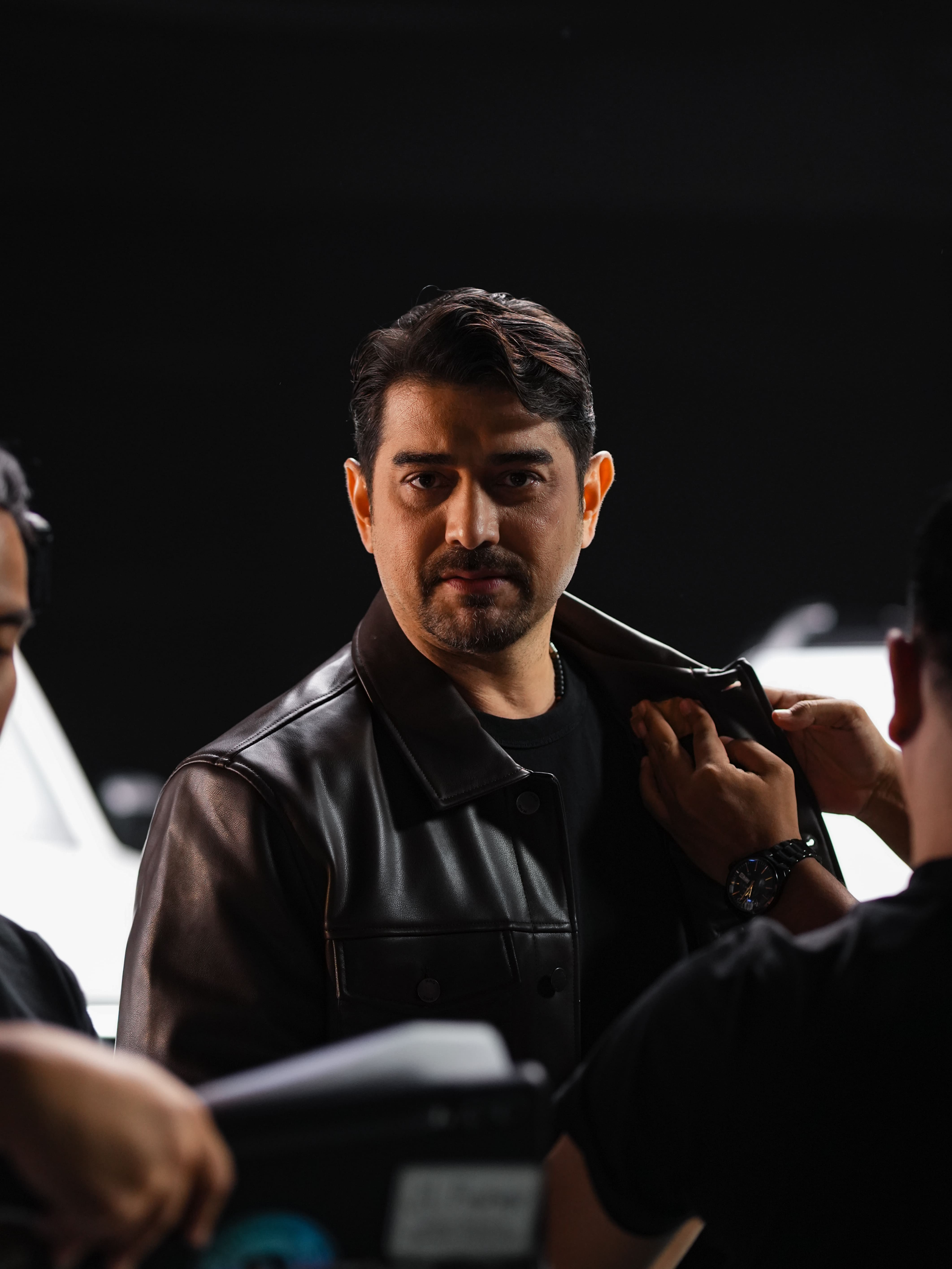 Behind the scenes 7