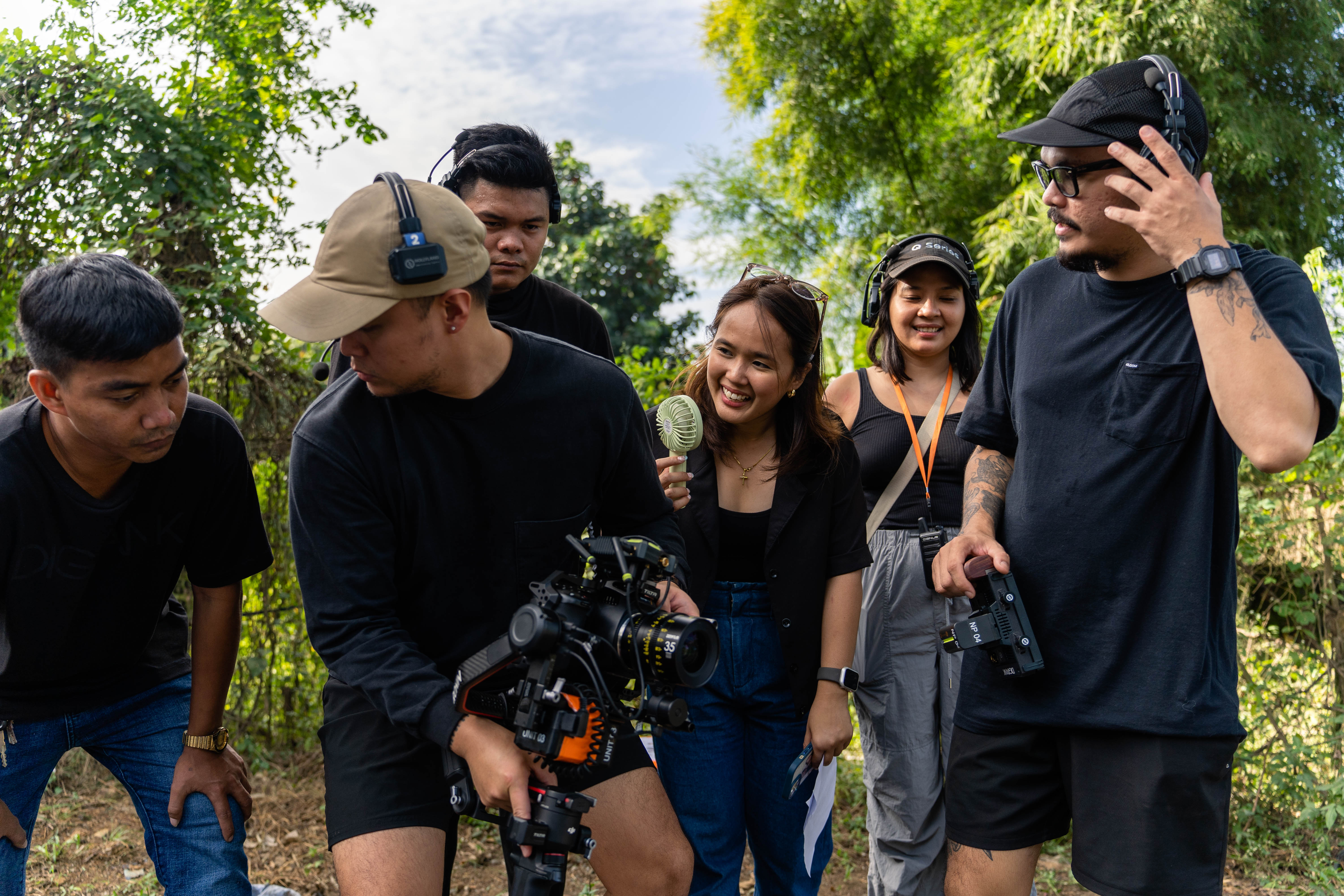 Behind the scenes 1
