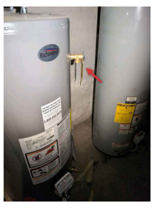 Water heater TPR valve missing drain pipe
