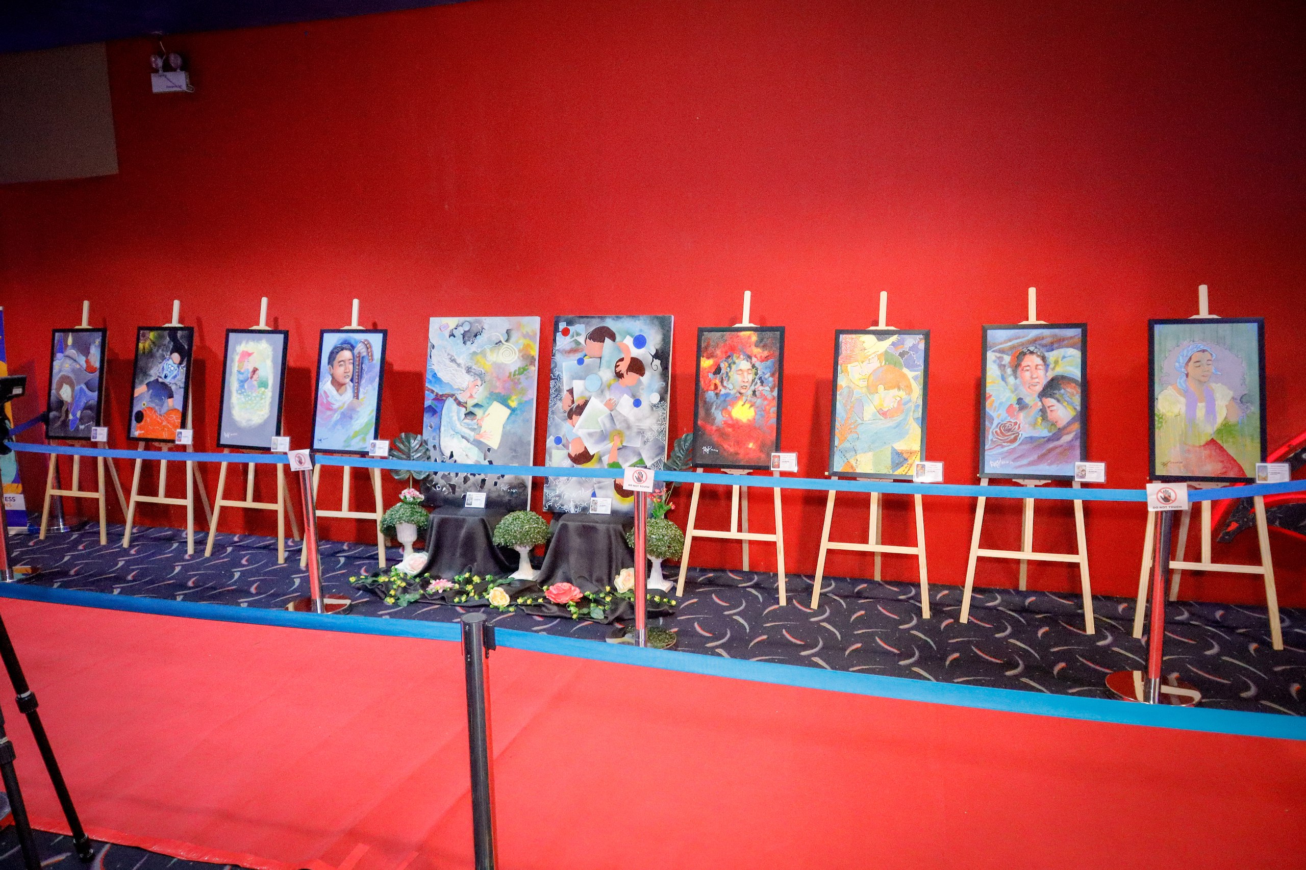 Gateway Mall Art Exhibit