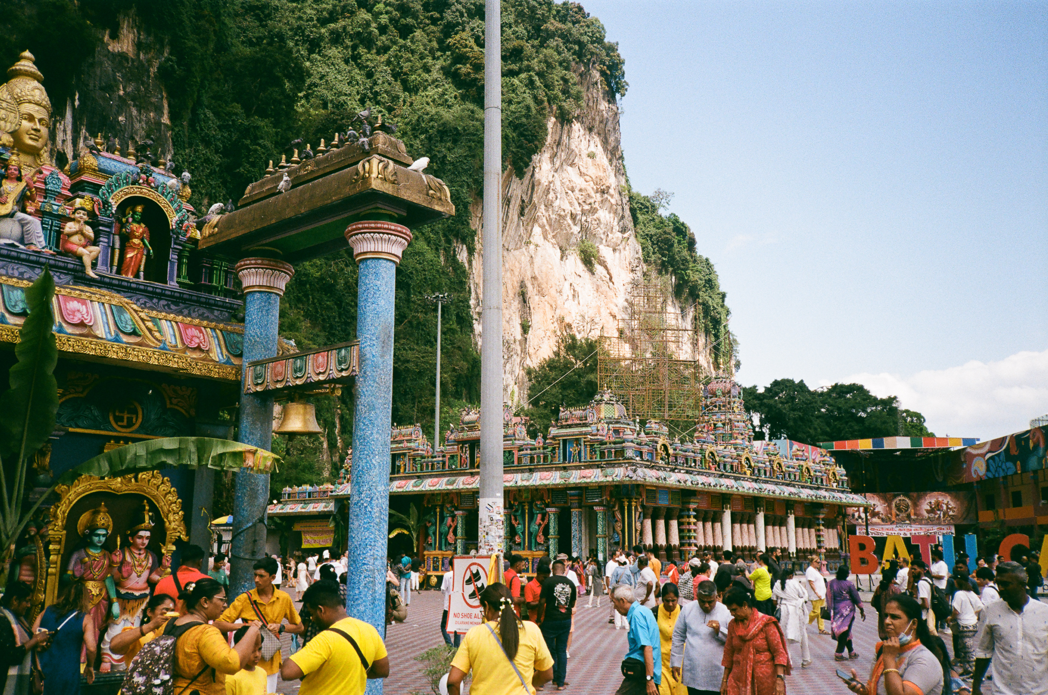 Thaipusam Crowd