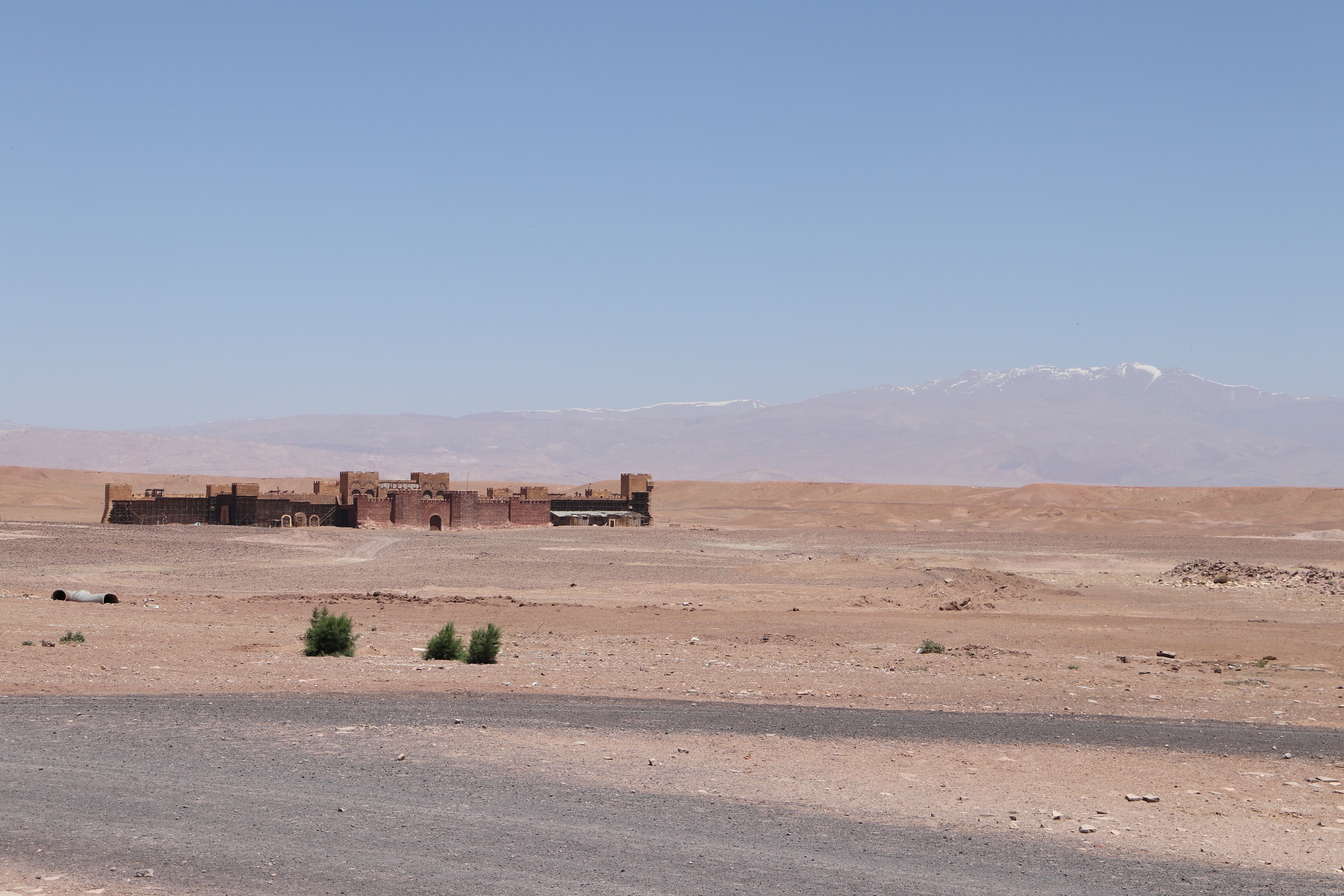Morocco 2018 - Kasbah in Desert with Atlas Mountains