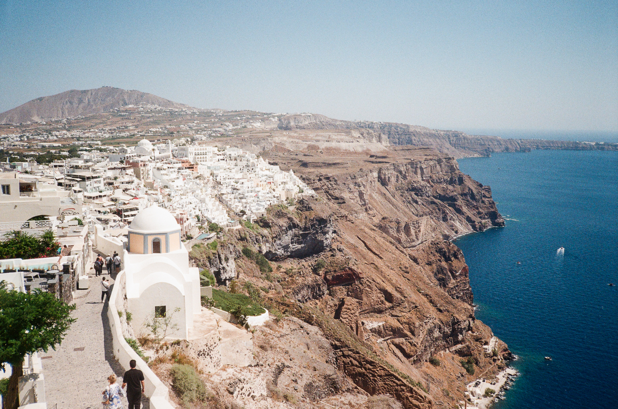 Stories of Greece - Santorini Panorama White Village Blue Dome