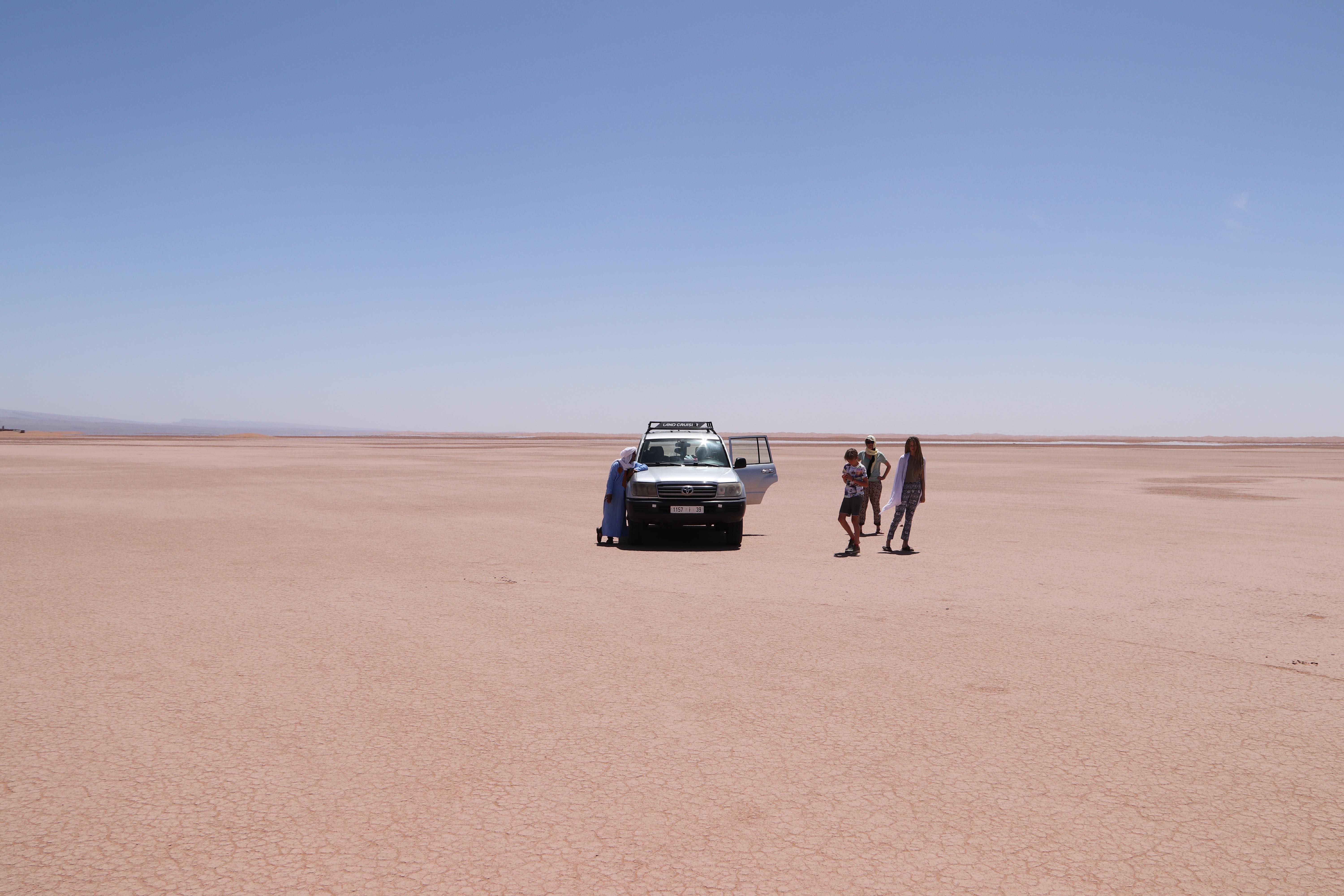 Morocco 2018 - 4x4 on the Vast Desert Lake Bed