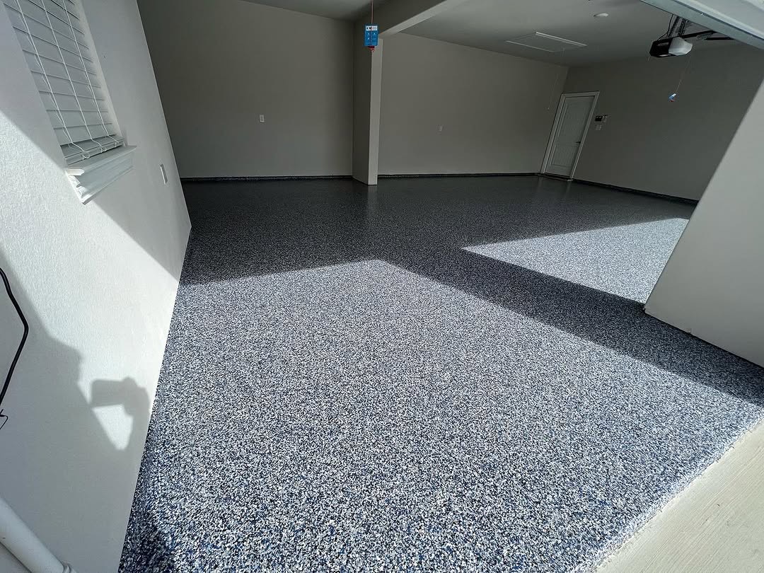 Polyaspartic Full Flake - Custom Grey Blend
