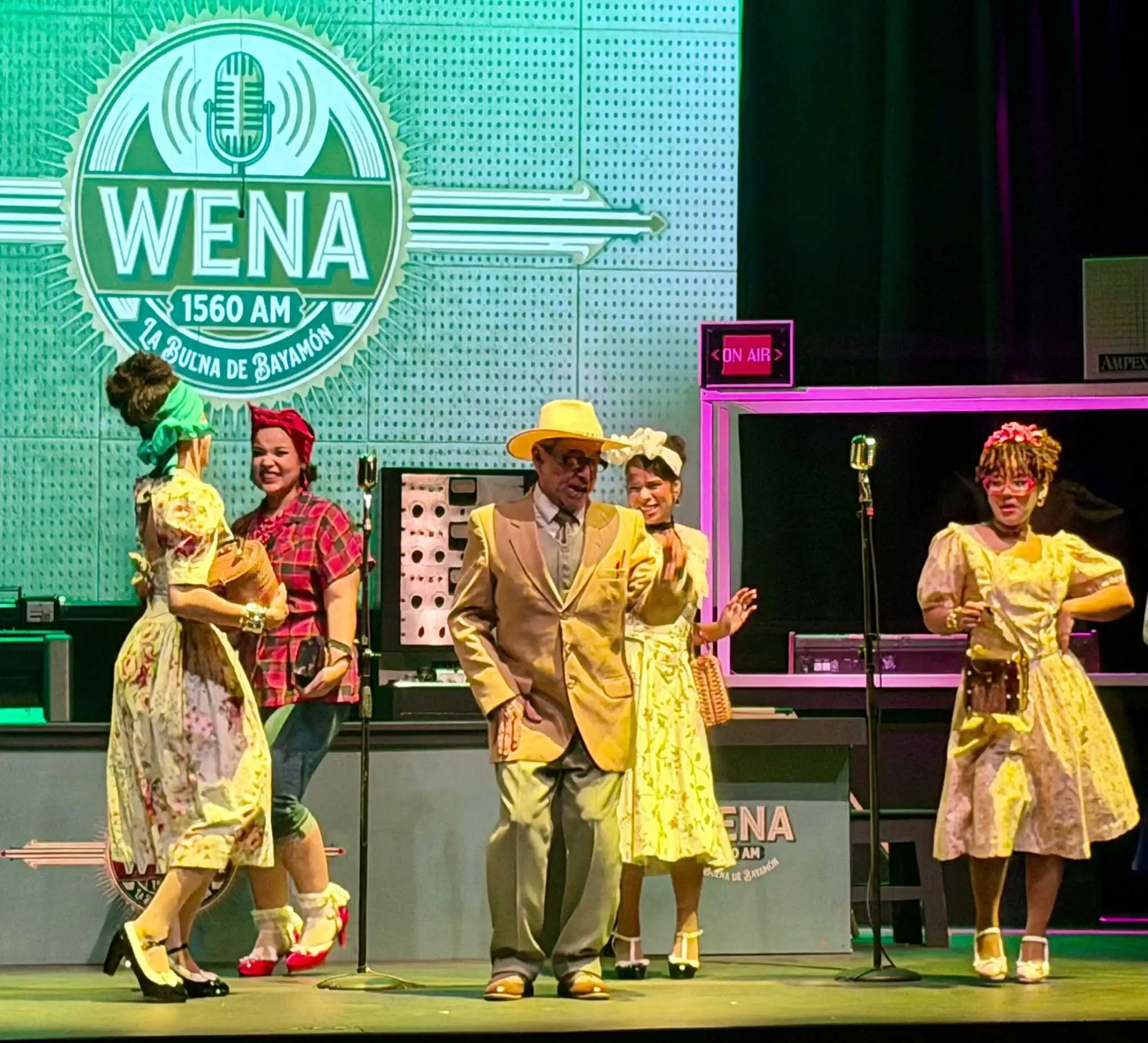 Chuito, Un Jíbaro en la Radio - imagen 3