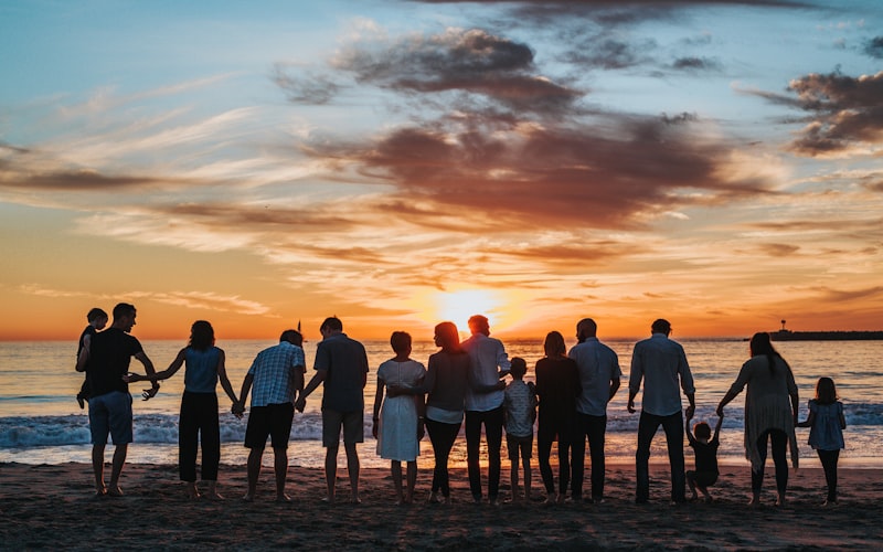Cover image for Choosing the Right Life Insurance Policy for Your Family