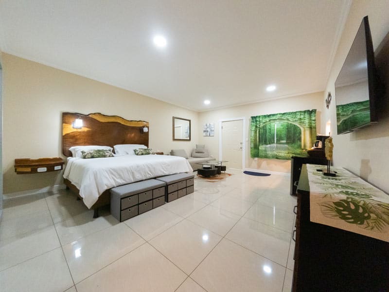 King Large Room