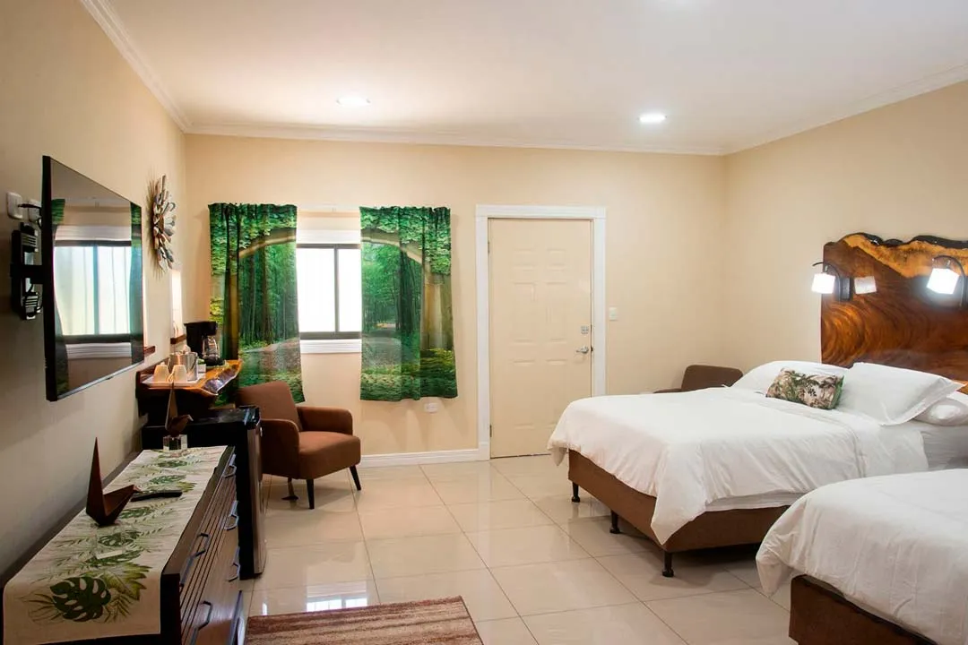 Double Queen Large Room 3