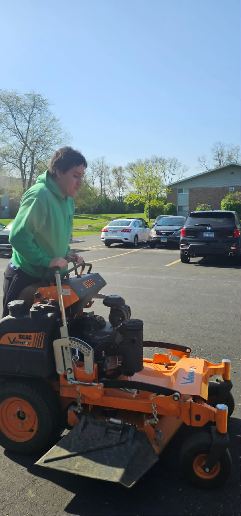 Lawn Maintenance in Chicago Ridge, IL — Reliable Lawn Care Company