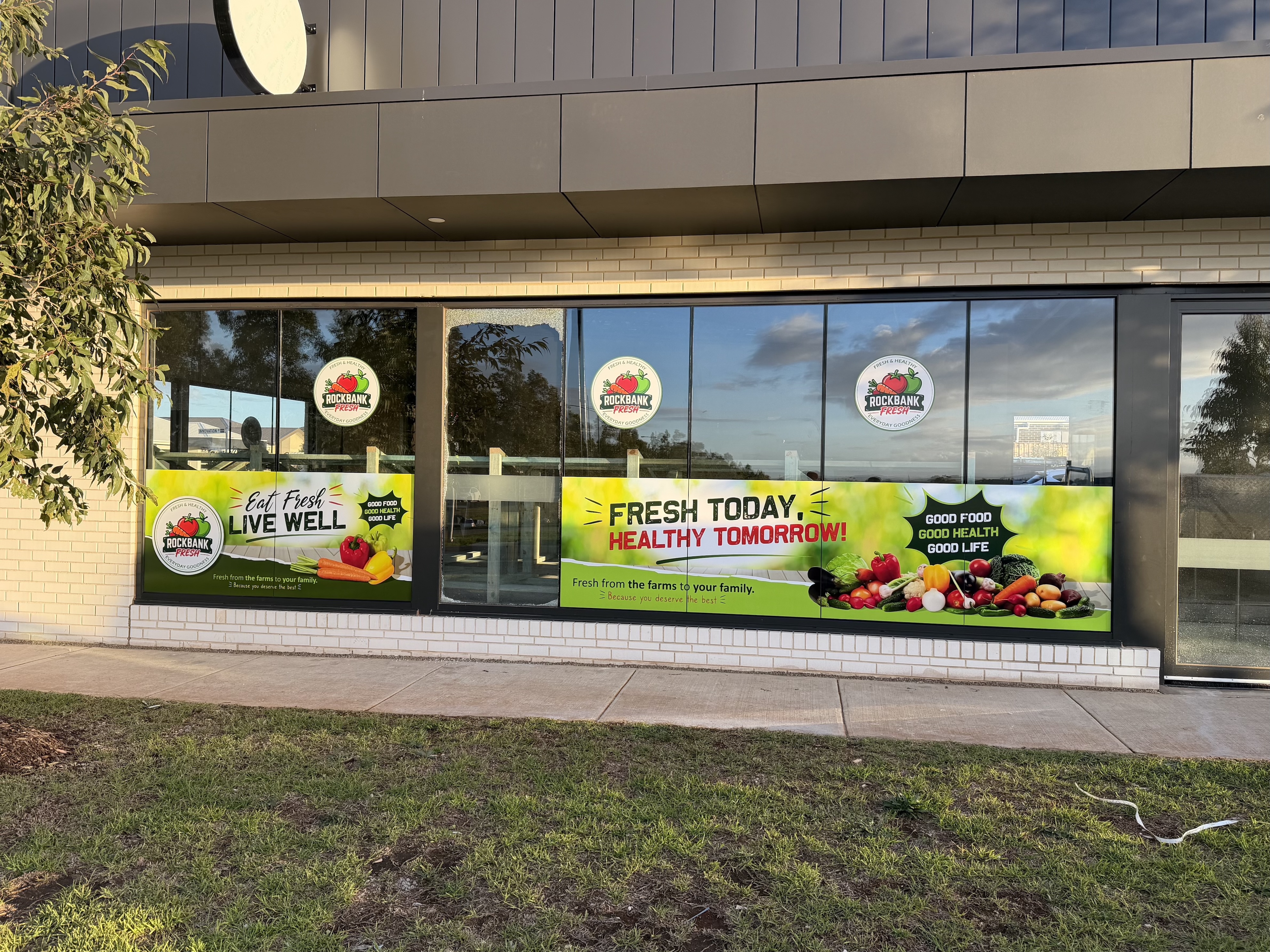 Rockbank Fresh Store front signage