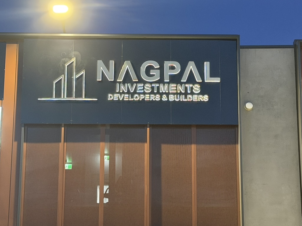 NAGPAL Backlit Floating Frame Signage