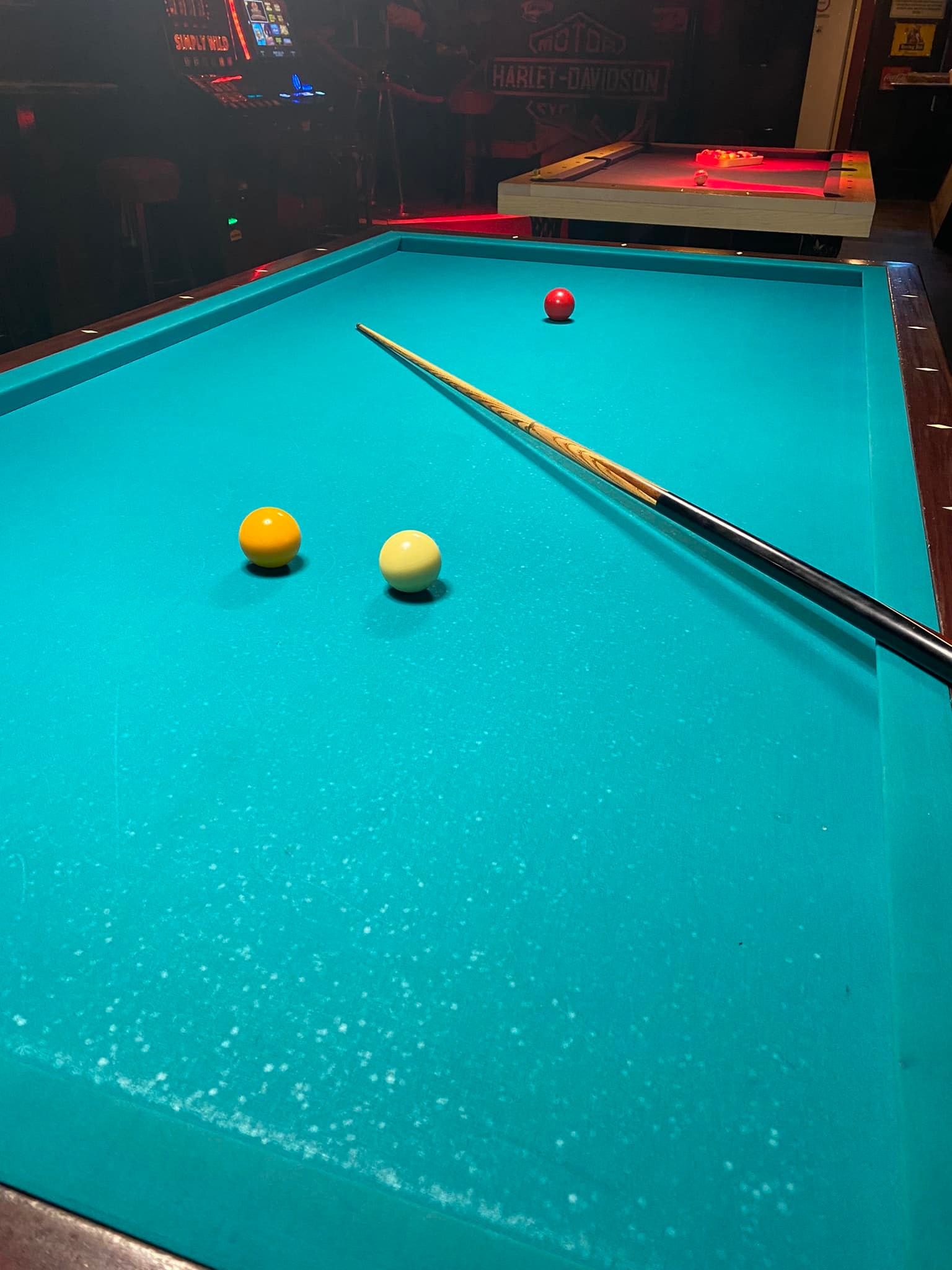 Pooltafel in het café