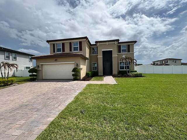 7401 NW Farnsworth Circle, Port St Lucie