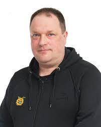 Sentakia henkilöstö - Tomi Kyöperi