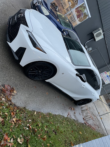 Automotive gallery image 11
