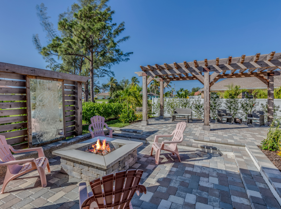 Outdoor fire pit patio area