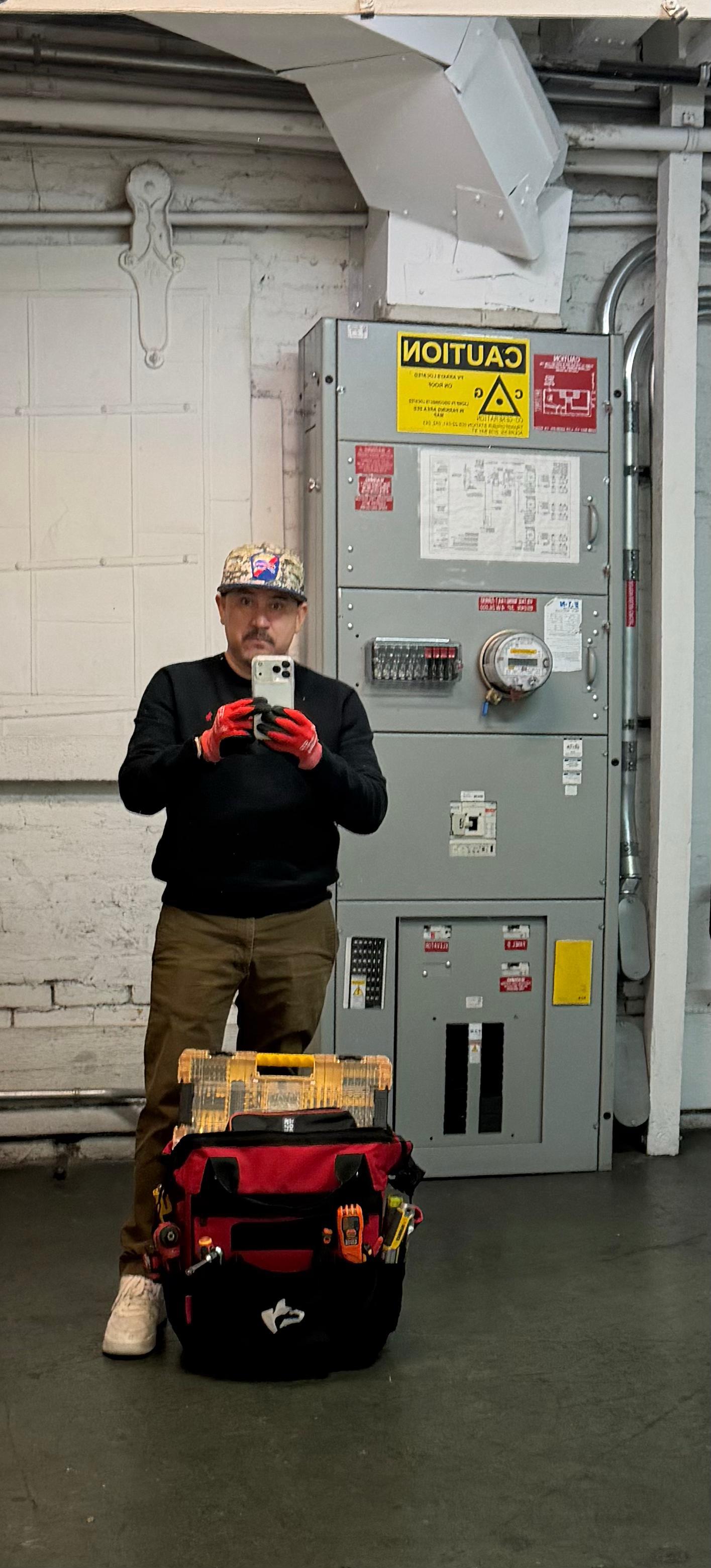 Jimmy Electrician