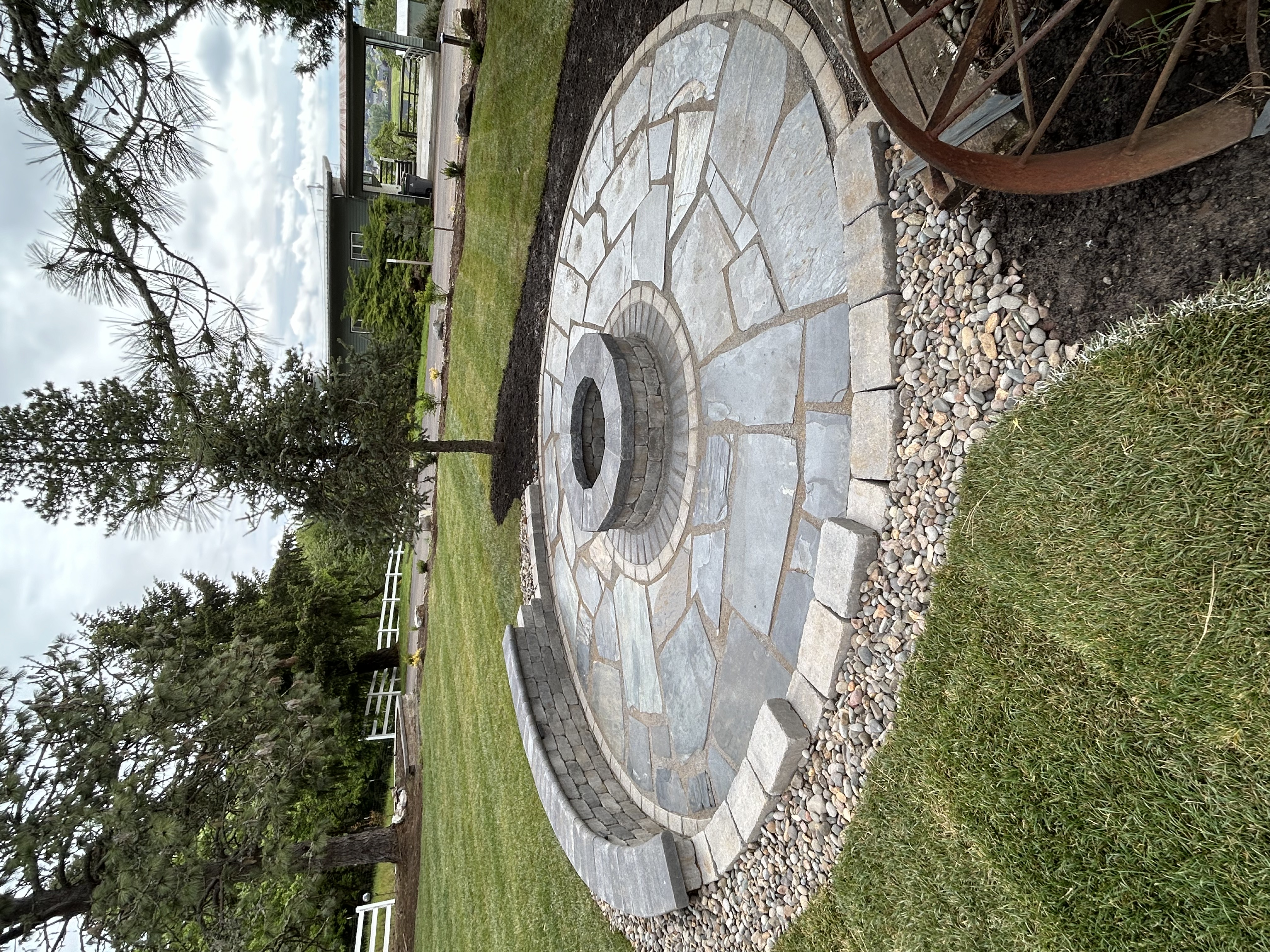 Custom Patio & Landscaping