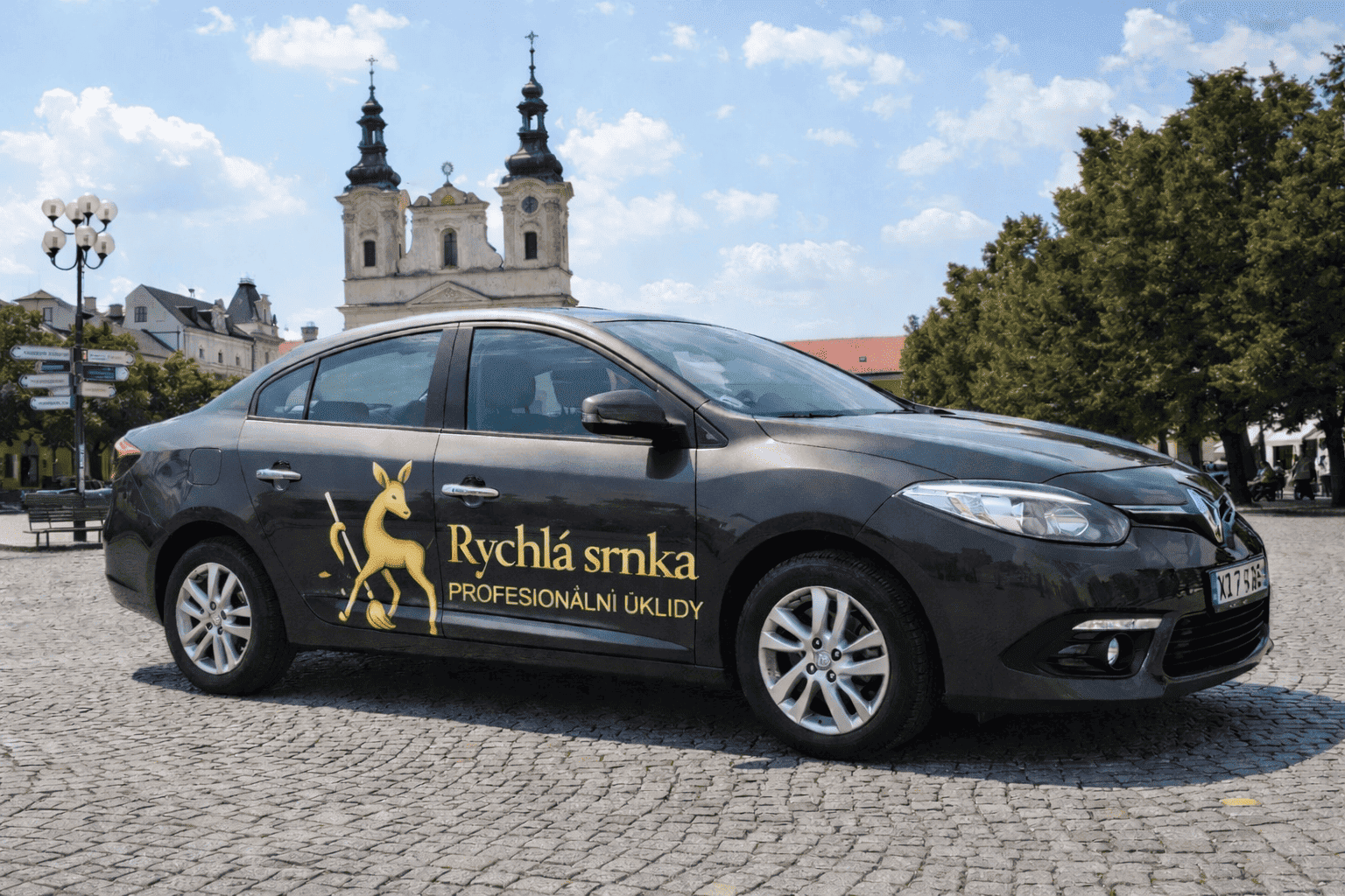 Proč se vyplatí profesionální úklid kanceláří? - úklidová firma Uherské Hradiště