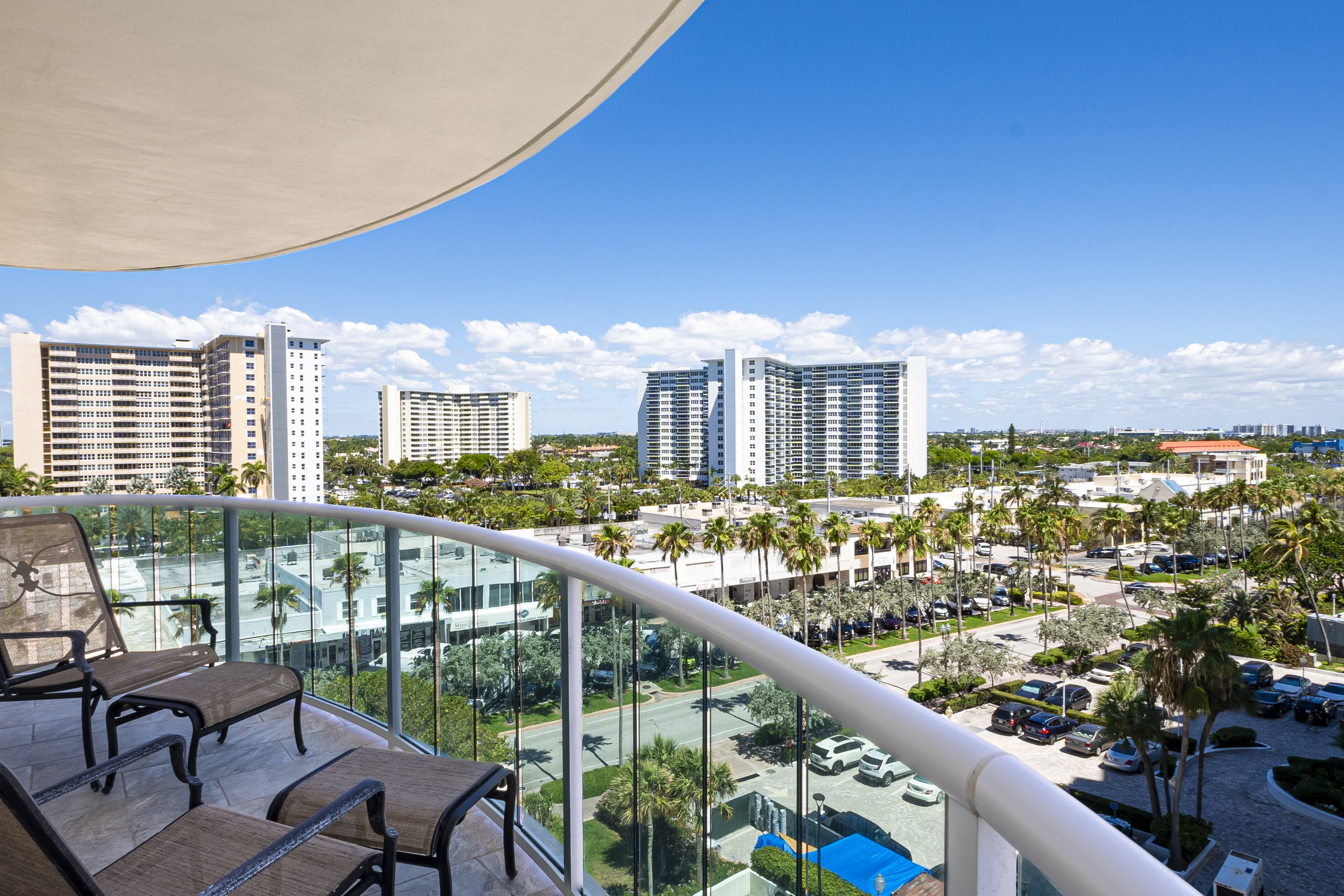 3410 Galt Ocean Dr #609N - Sunset City & Intracoastal Balcony View