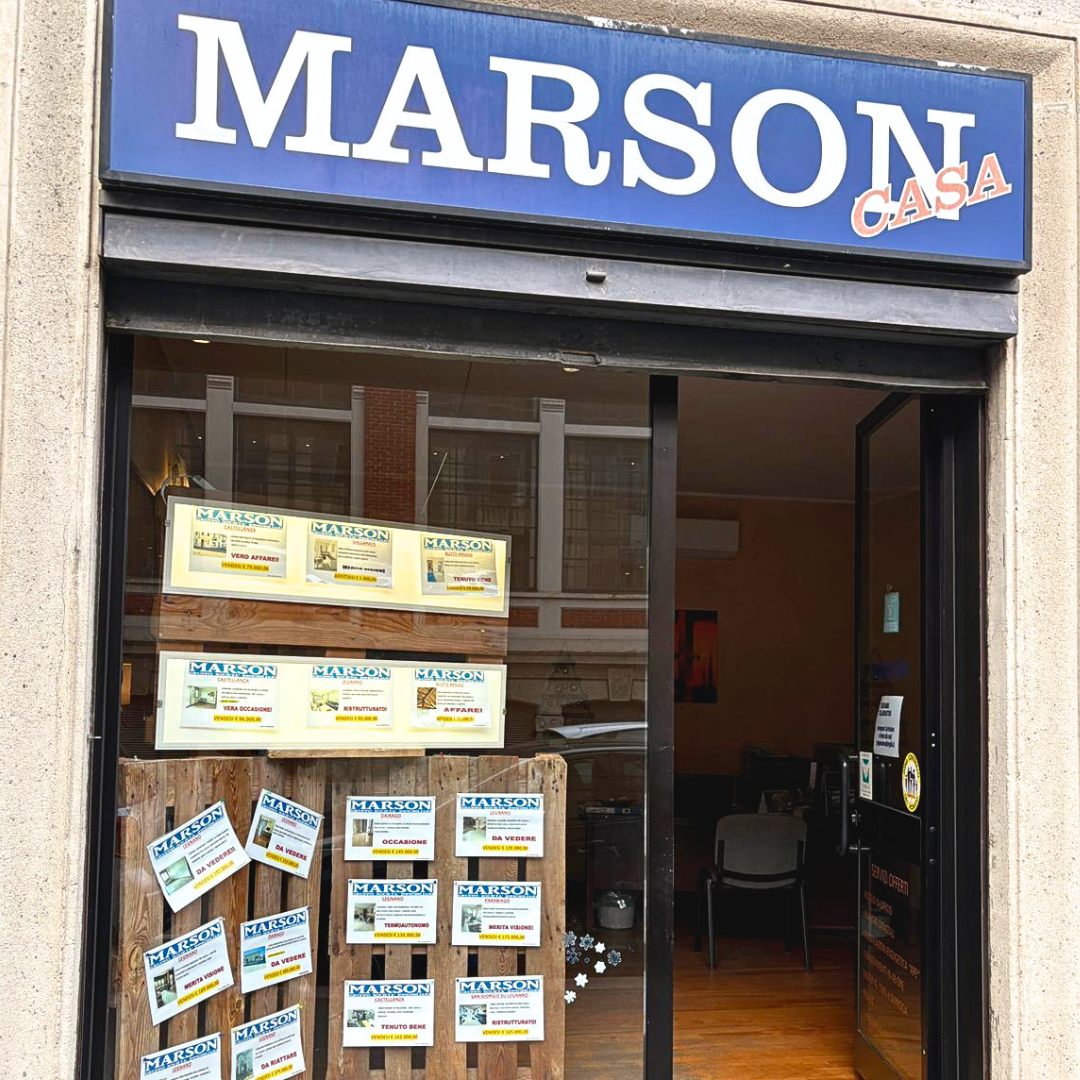Agenzia immobiliare Marson sede di Legnano - Foto vetrina e uffici 1
