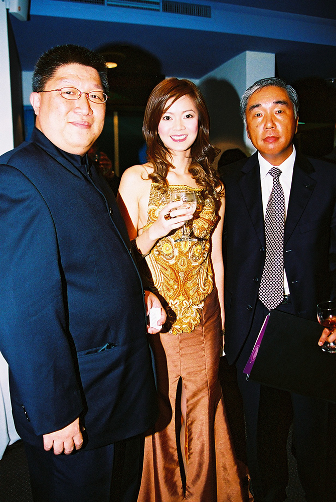 Miss Singapore Universe 2004 10