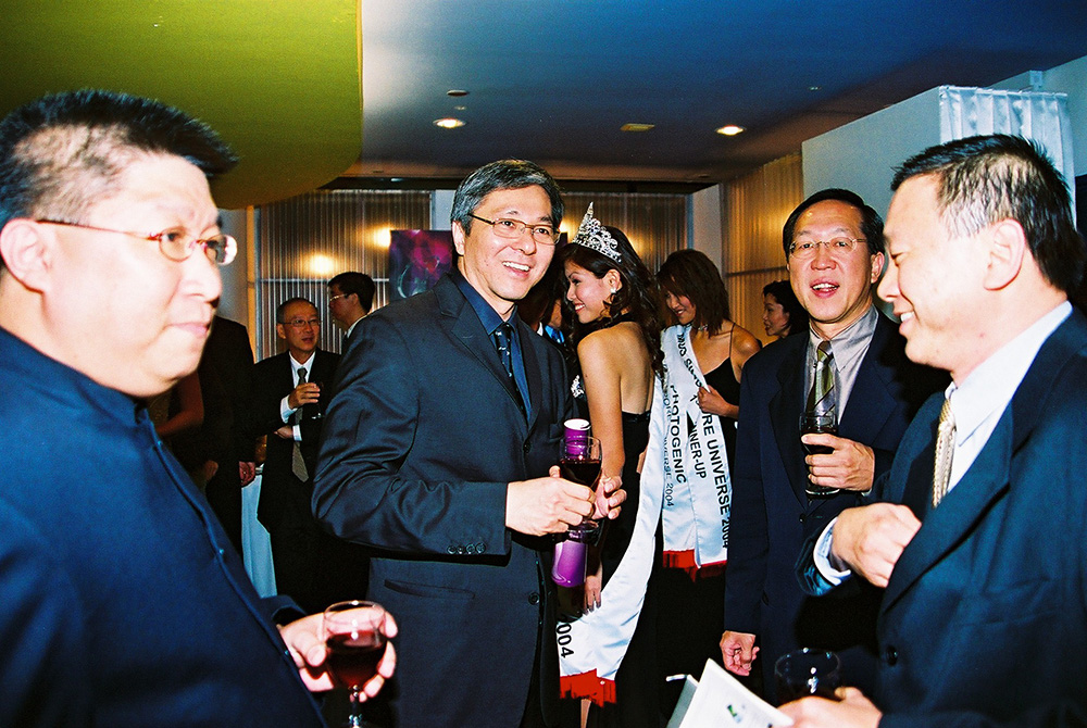 Miss Singapore Universe 2004 9