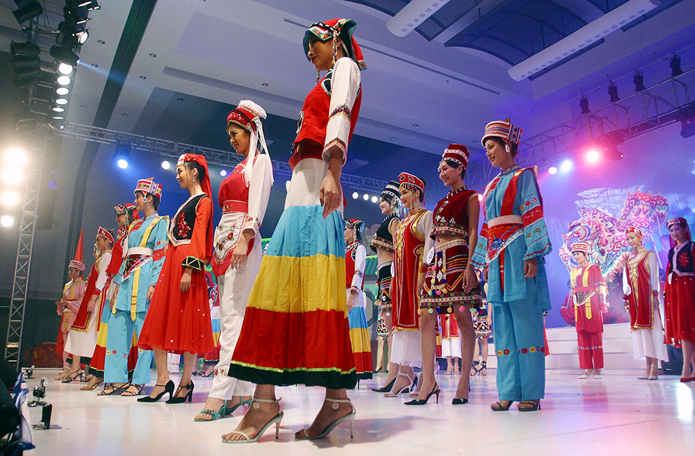 Miss Oriental Pearl 2003 5