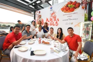 茅台与大闸蟹狮城完美邂逅，“醉”是中国味！
