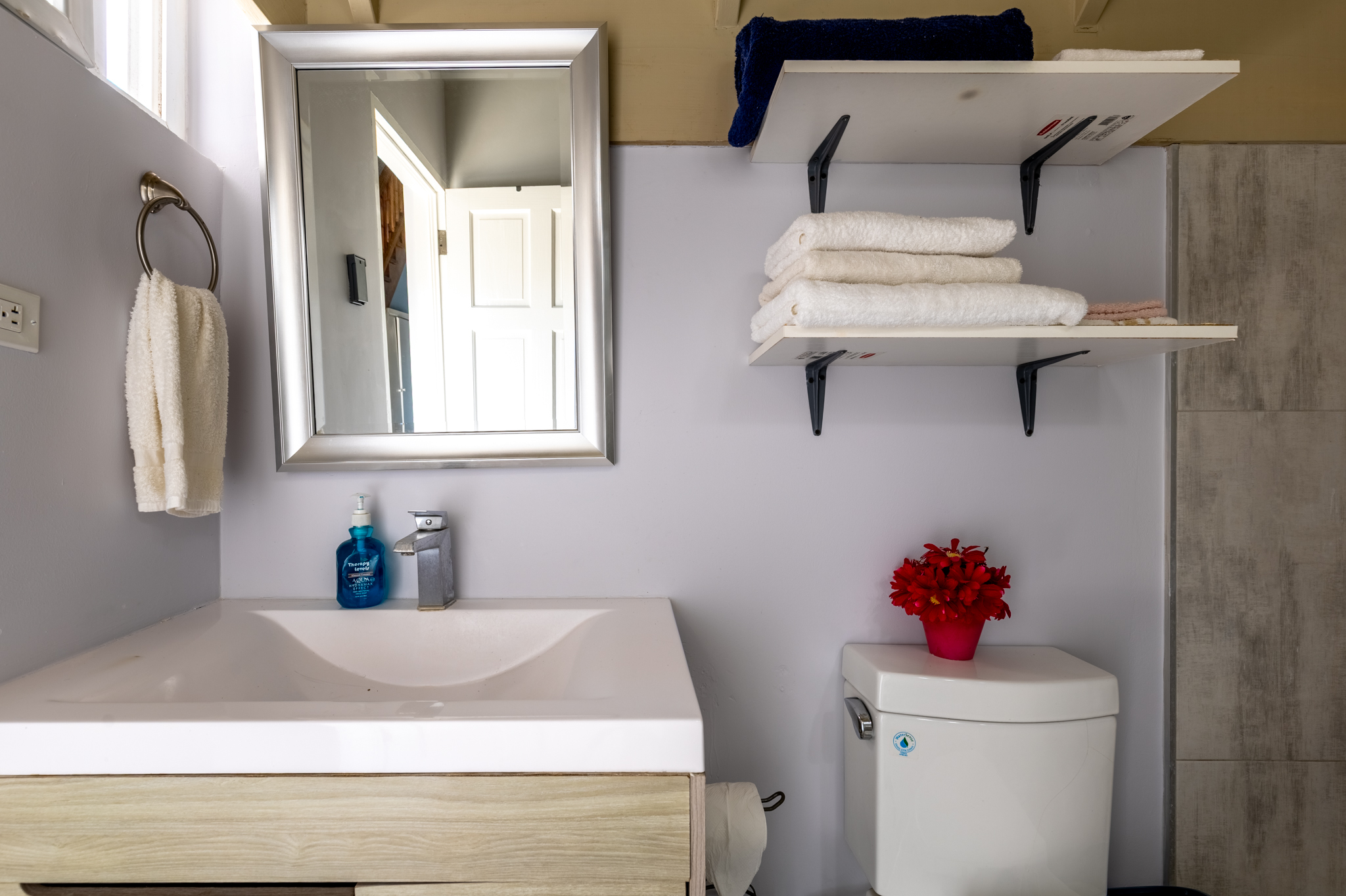 Lux Penthouse 207 - Modern En-Suite Bathroom Vanity & Towel Shelving
