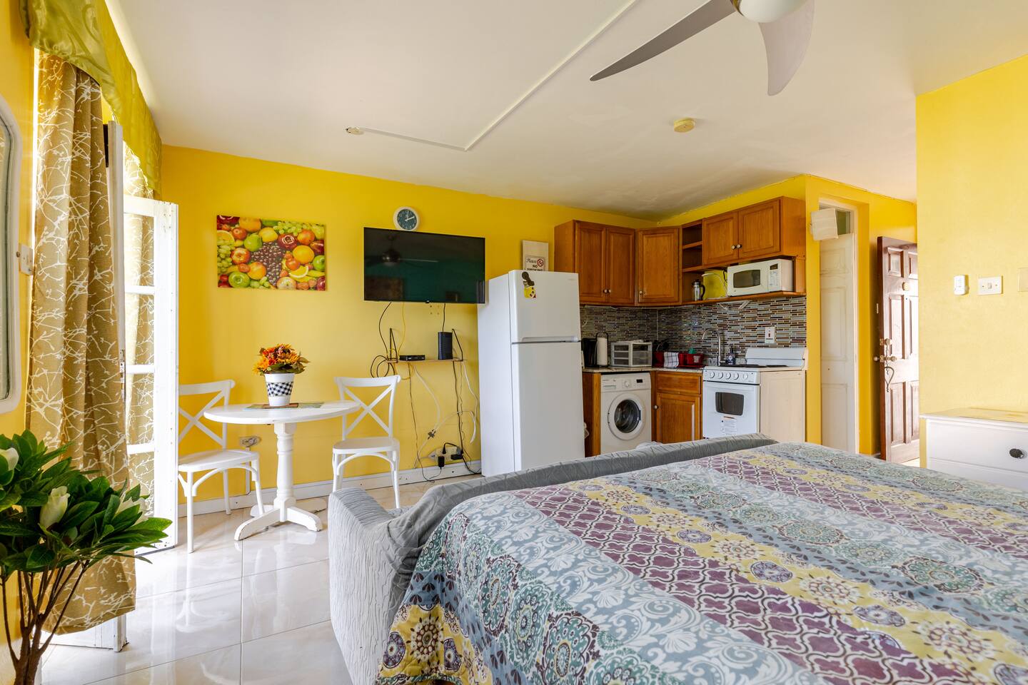 Full Kitchen with Stove, Oven, Refrigerator & In-Unit Washing Machine