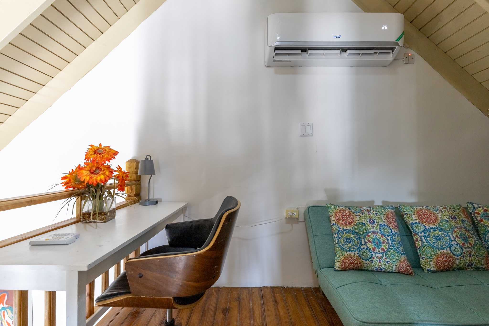 Lux Penthouse 207 - Dedicated Loft Workspace with Ergonomic Desk, Lounge Daybed & A/C