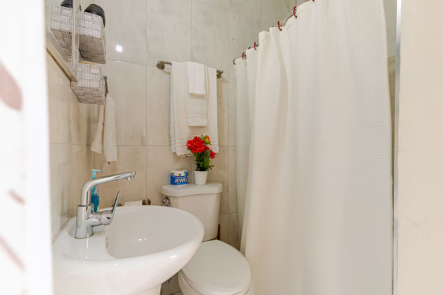 Private Bathroom with Pedestal Sink & Hot Water Shower