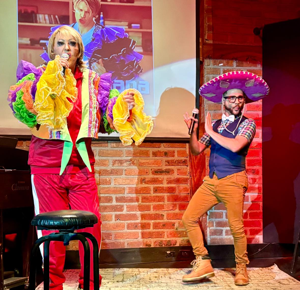 Gleeks - Nacho Daddy gallery 4