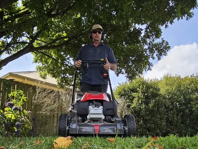 Lawn Mowing Service
