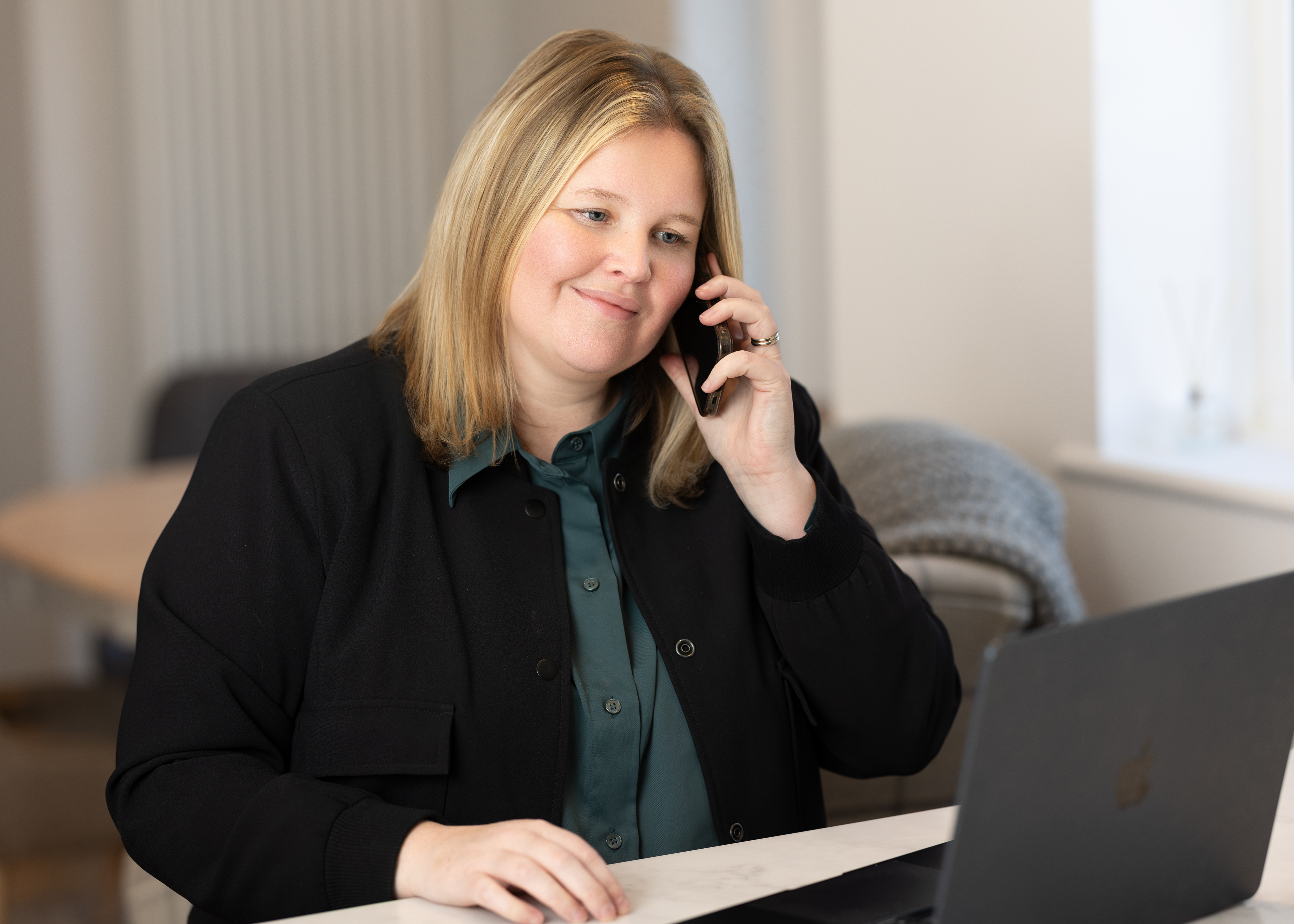 Georgie Thomas on a call