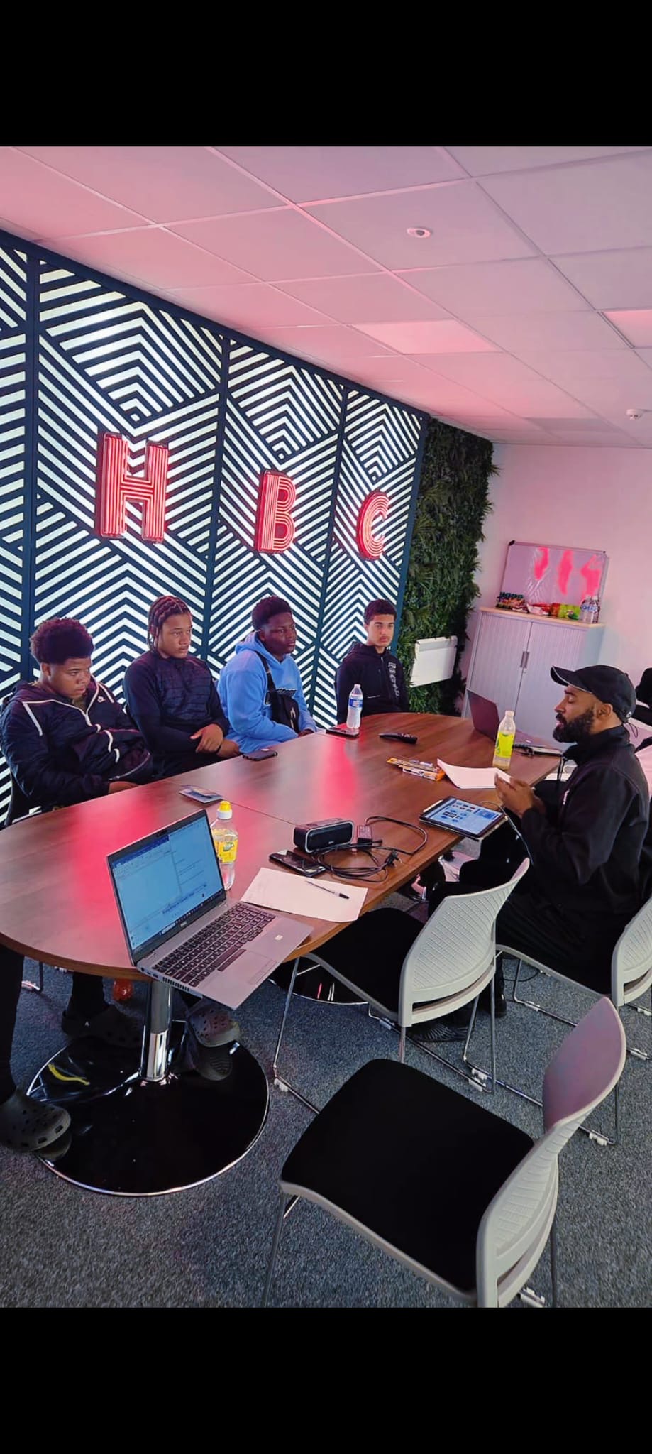 Group Creative Session led by alineD Graphics