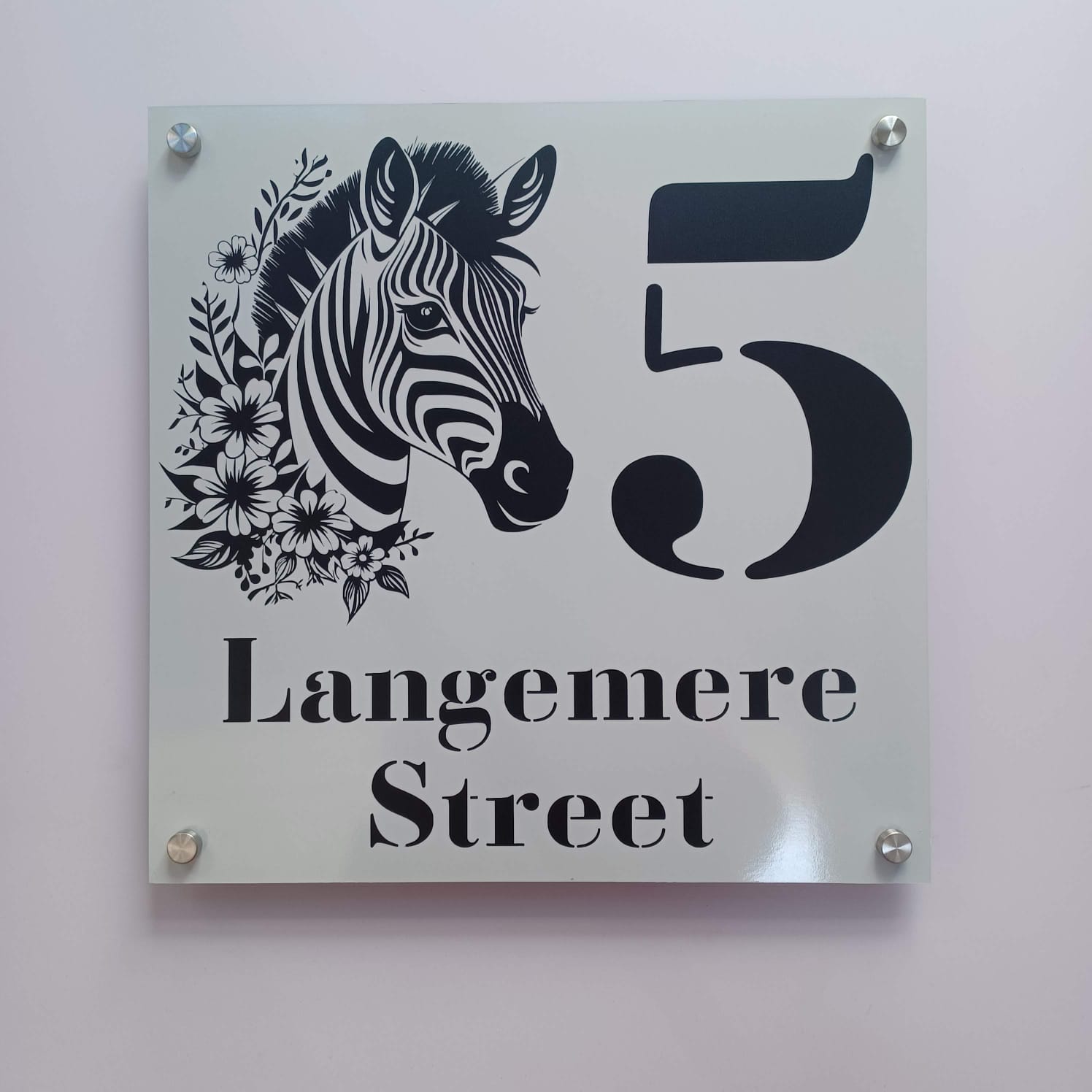 5 Langemere Street Sign