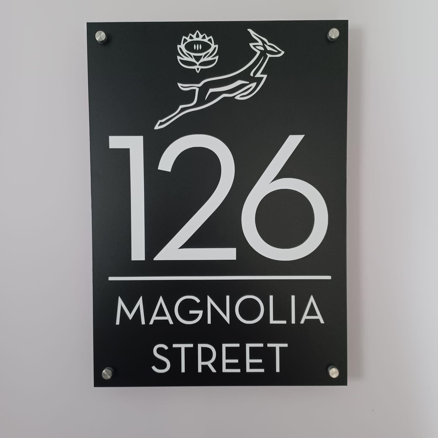 126 Magnolia Street Sign