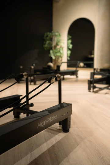 Studio Intro
