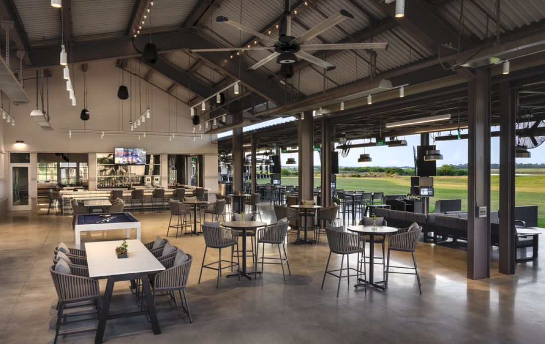 Eagles Edge Sports Bar & Lounge