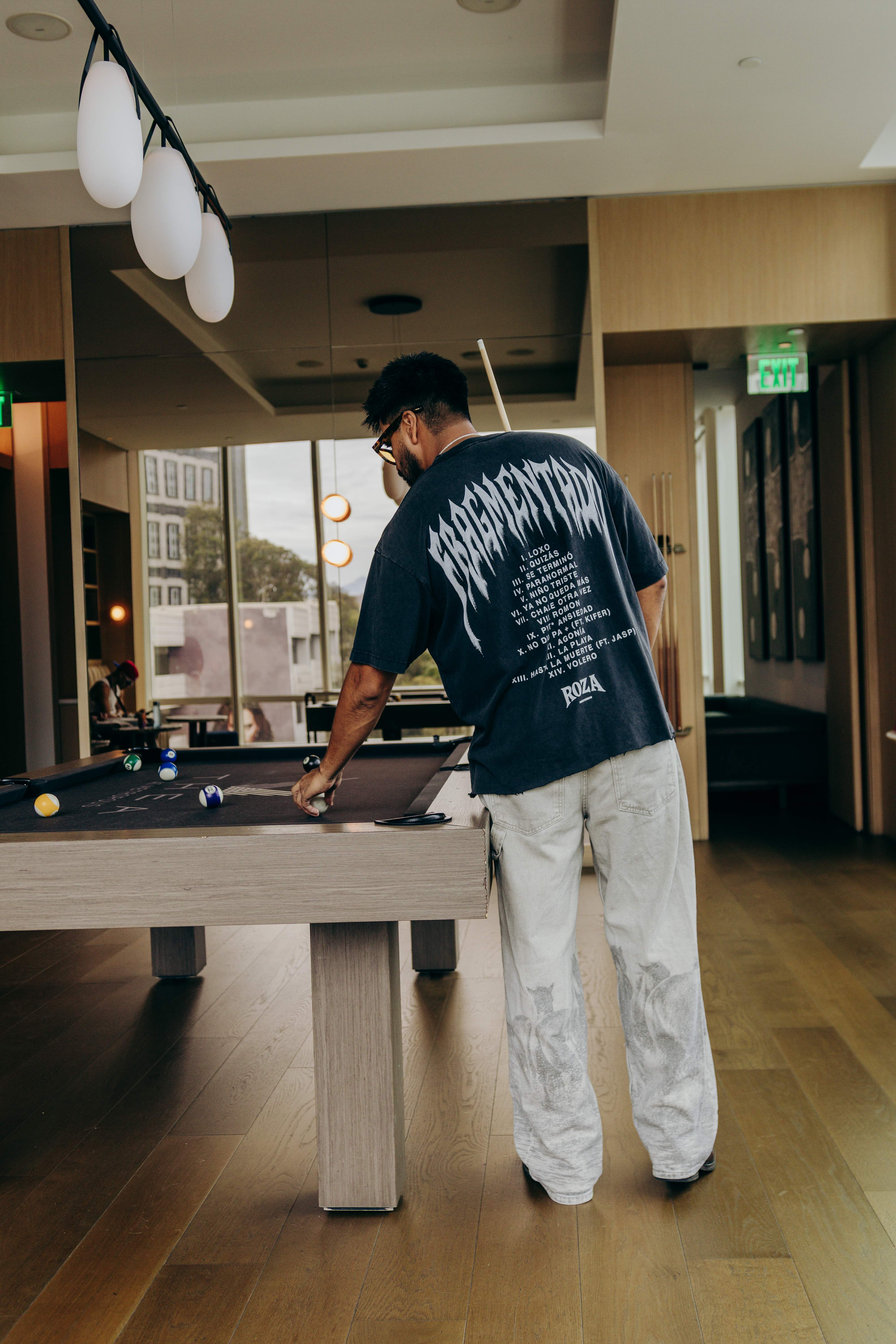 Rossales wearing Fragmentado Session Tee in San Luis Potosí