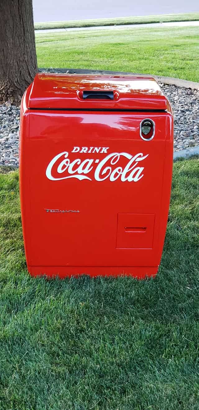 Restored Coke Machine 11