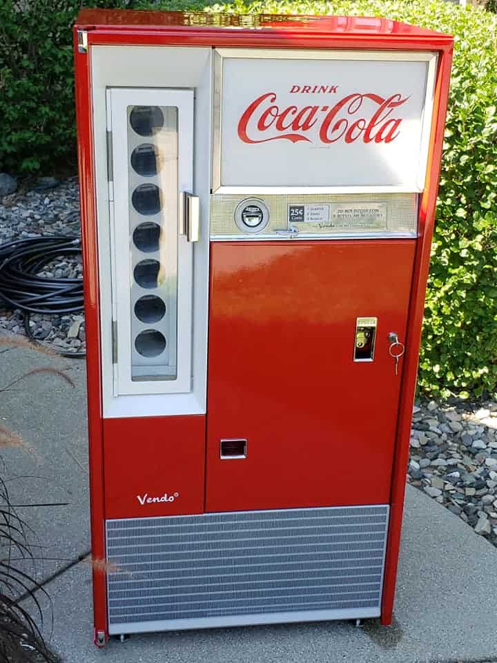 Restored Coke Machine 10