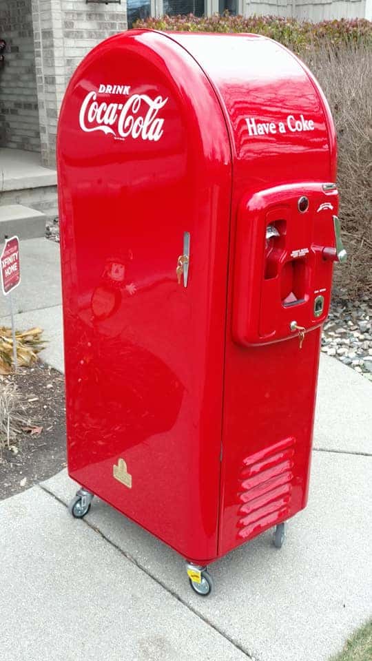 Restored Coke Machine 7