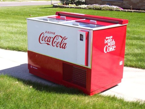 Restored Coke Machine 3
