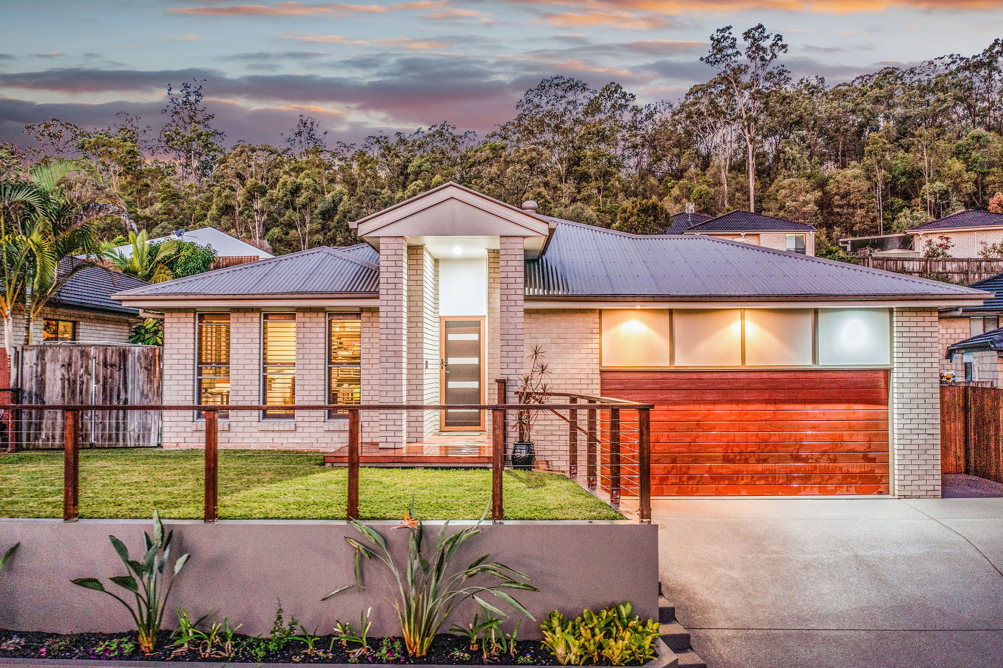 Recently sold property in Pacific Pines by Sharon Selwood